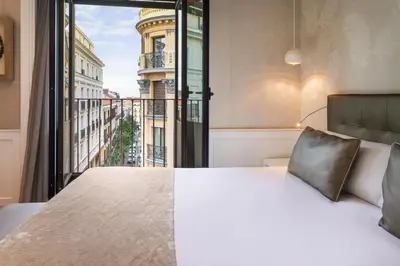 Cama o camas de una habitación en Catalonia Puerta del Sol