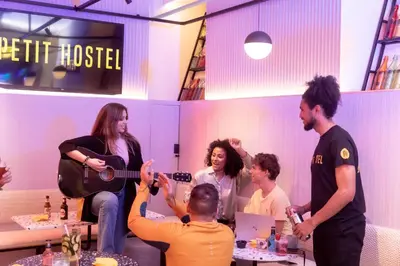 Clientes alojados en Petit Hostel Palacio Real