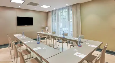 Zona business o sala de conferencias en NH Collection Madrid Abascal
