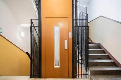 Plano de Quiet and cosy flat in N. Salamanca