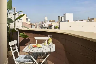 Un balcón o terraza de NH Madrid Balboa