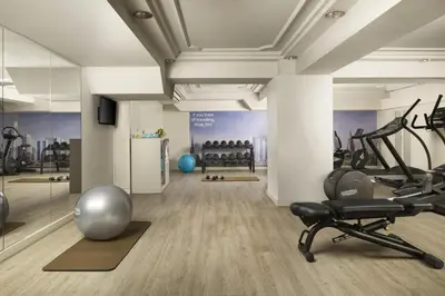 Gimnasio o instalaciones de fitness de NH Madrid Balboa