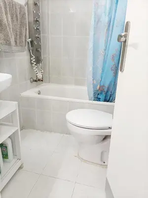 Un baño de HABITACION EN CHUECA, CENTRO DE MADRID