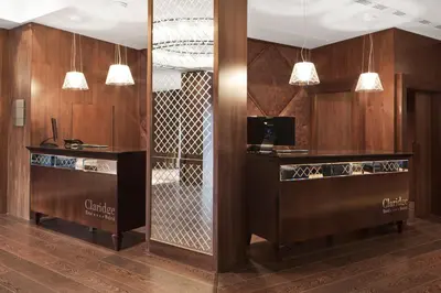 Una cocina o zona de cocina en Claridge Madrid