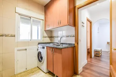 Una cocina o zona de cocina en Retiro VIII - Estilo urbano en el corazón de Madrid