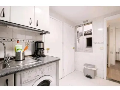 Una cocina o zona de cocina en Apartamento en el centro de Madrid (chueca)