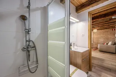 Un baño de Apartamento Plaza de España 2