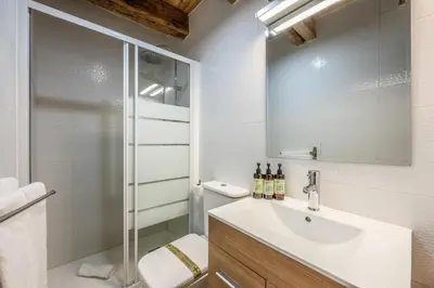 Un baño de Apartamento Plaza de España 2