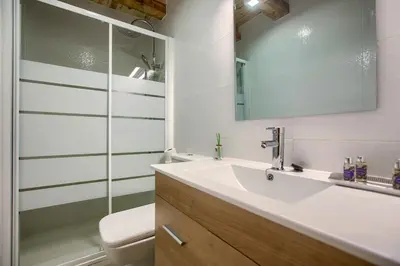Un baño de Apartamento Plaza de España 4