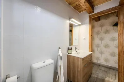 Un baño de Apartamento Plaza de España 12