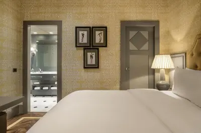 Cama o camas de una habitación en Santo Mauro, a Luxury Collection Hotel, Madrid