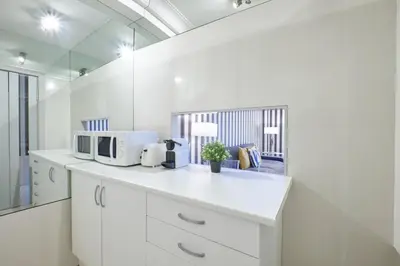 Una cocina o zona de cocina en AmazINN Stay Madrid Las Letras