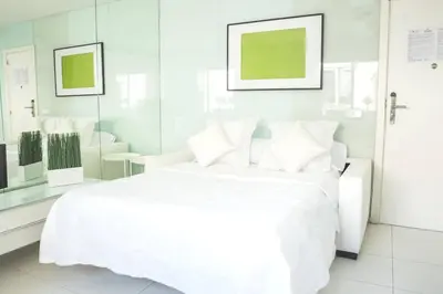 Cama o camas de una habitación en Apartamento Gran Via IV -Quinto Piso Sin Ascensor-