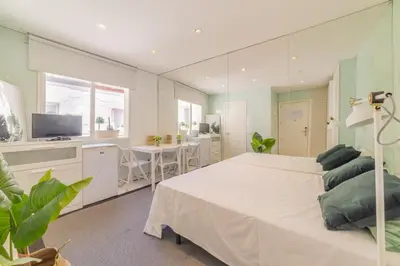 Cama o camas de una habitación en Apartamento Gran Via III - Quinto Piso Sin Ascensor-