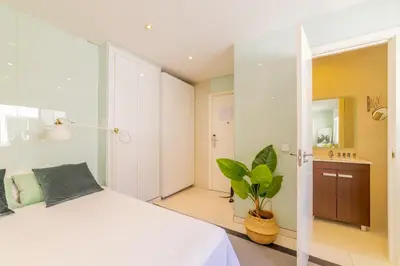 Cama o camas de una habitación en Apartamento Gran Via III - Quinto Piso Sin Ascensor-