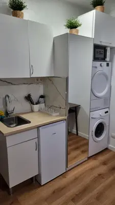 Una cocina o zona de cocina en Estudio Madrid Centro MALASAÑA