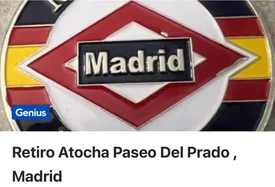 Certificado, premio, señal o documento que está expuesto en Retiro Atocha Paseo Del Prado , Madrid