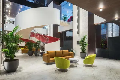 Zona de estar de Canopy by Hilton Madrid Castellana