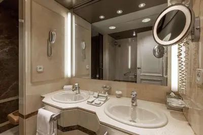 Un baño de Wellington Hotel & Spa Madrid
