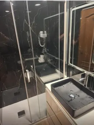 Un baño de Infantas Corazón de Chueca 3