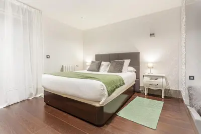 Cama o camas de una habitación en Apartamento Cibeles Studio en Madrid