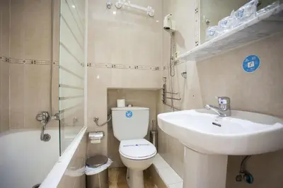 Un baño de Pensión Carrera