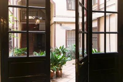 Fachada o entrada de Hostal La Vera