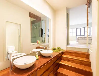 Un baño de Amplio apto en Prosperidad a 30 min Puerta del Sol