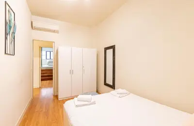 Cama o camas de una habitación en Amplio apto en Prosperidad a 30 min Puerta del Sol
