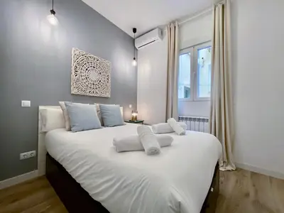 Cama o camas de una habitación en La Latina Market - Apartamento de 2 dormitorios