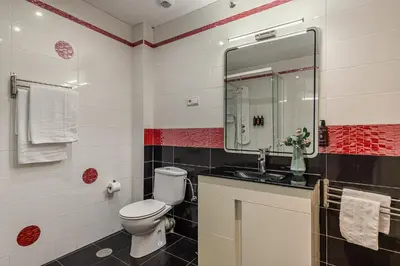Un baño de Waou Apartamentos en Sol Deluxe 3
