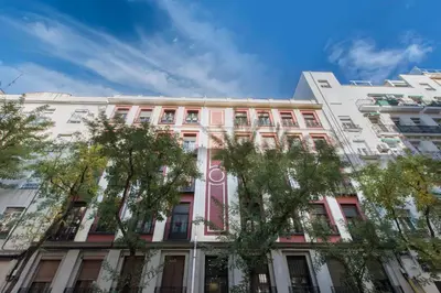 Edificio en el que se encuentra el apartamento
