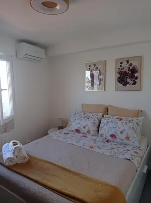 Cama o camas de una habitación en New apartment in center Madrid!