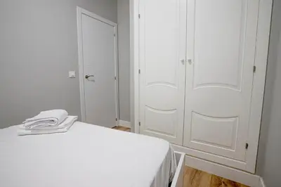 Cama o camas de una habitación en Apartamento en pleno centro de Madrid -AC and Wifi