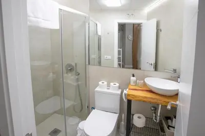 Un baño de Apartamento en pleno centro de Madrid -AC and Wifi