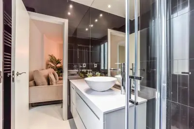 Un baño de Apartamento Embajadores VII