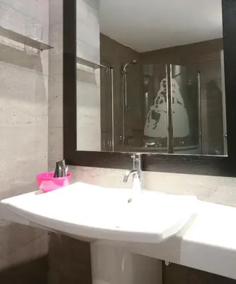 Un baño de Hotel Meninas - Boutique Opera