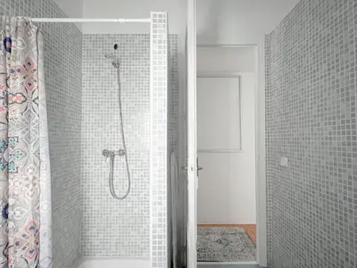 Un baño de El Refugio del Mesón