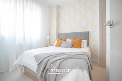Cama o camas de una habitación en MyHouseSpain - Nuevo apartamento junto al Bernabéu