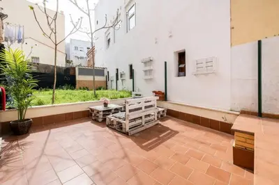 Edificio en el que se encuentra el apartamento