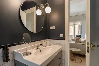 Un baño de Waou La Latina IV - Alquiler Corta Duración