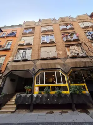 Edificio en el que se encuentra el apartamento