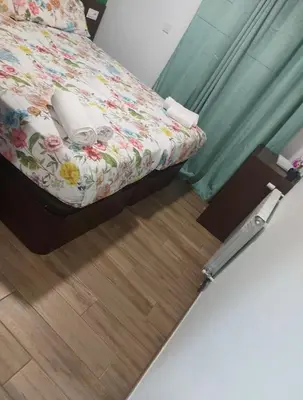 Cama o camas de una habitación en Hostal corazón de Madrid 3