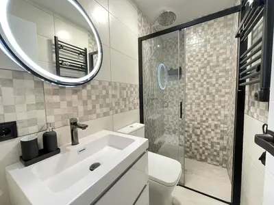 Un baño de HomeStay Lopez Pando