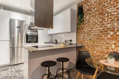 Una cocina o zona de cocina en Waou Atocha II - Alquiler Corta Duración