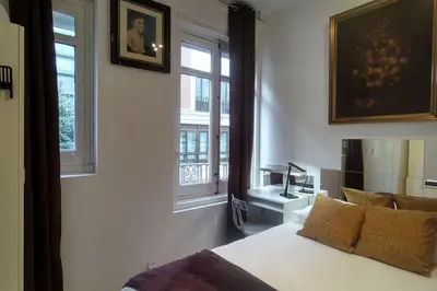 Cama o camas de una habitación en Madrid Centro, Edificio Entero Solo Para Ti