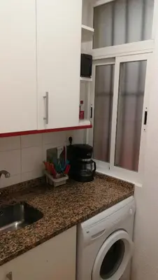 Una cocina o zona de cocina en The clock