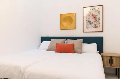 Cama o camas de una habitación en Acogedor y Comodo apartamento Madrid A/C
