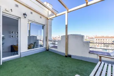 Un balcón o terraza de Apartamento Embajadores IX