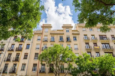 Edificio en el que se encuentra el apartamento